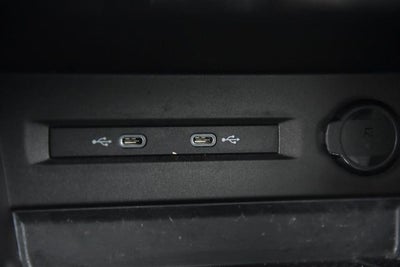 2023 Volkswagen Taos SE 4MOTION