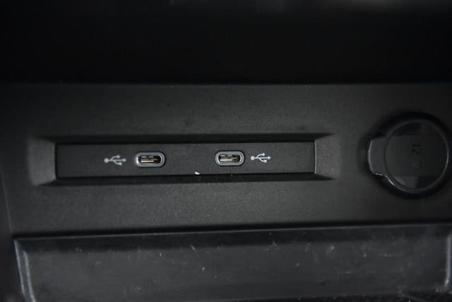 2023 Volkswagen Taos SE 4MOTION