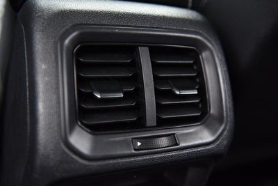 2023 Volkswagen Taos SE 4MOTION
