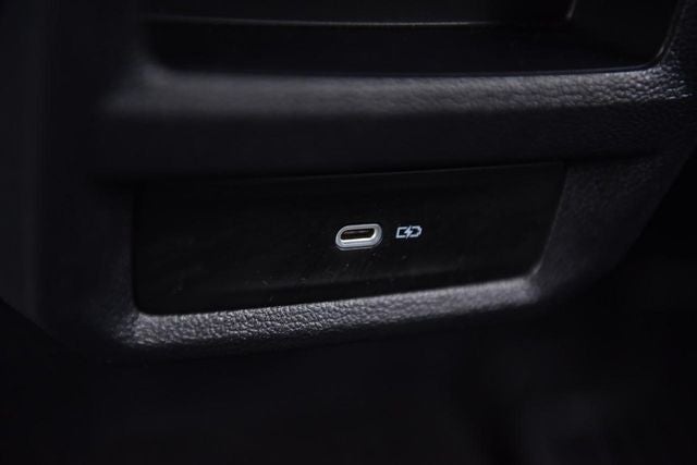 2023 Volkswagen Taos SE 4MOTION