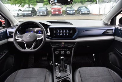 2023 Volkswagen Taos SE 4MOTION