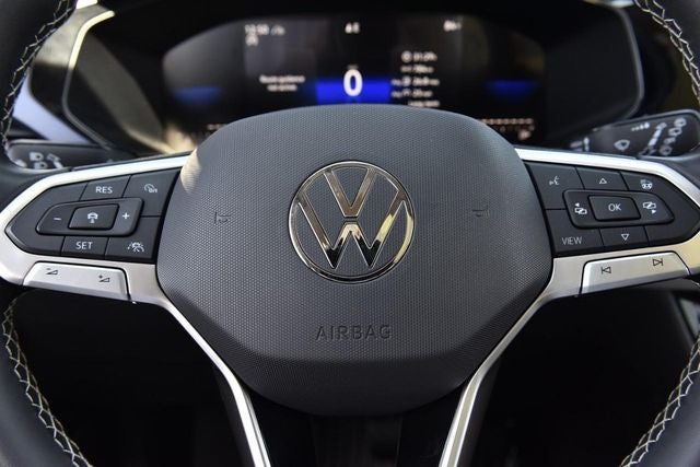 2023 Volkswagen Taos SE 4MOTION