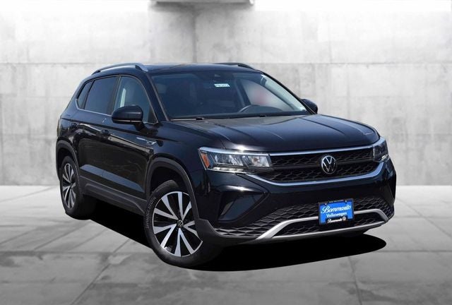 2023 Volkswagen Taos SE 4MOTION