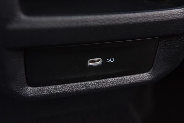 2023 Volkswagen Taos SE 4MOTION