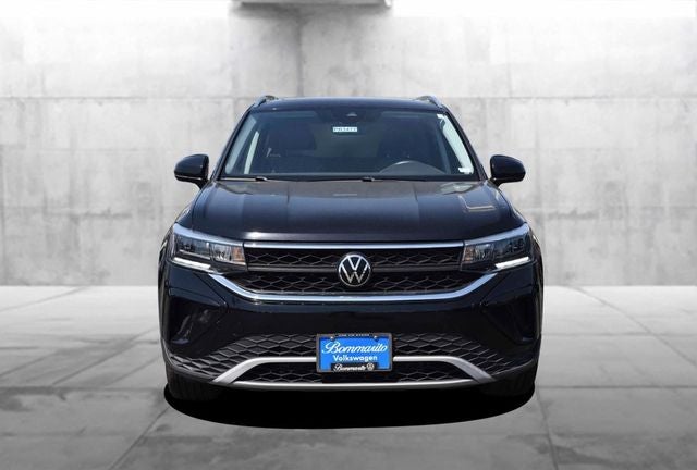 2023 Volkswagen Taos SE 4MOTION