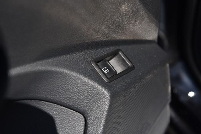 2023 Volkswagen Taos SE 4MOTION