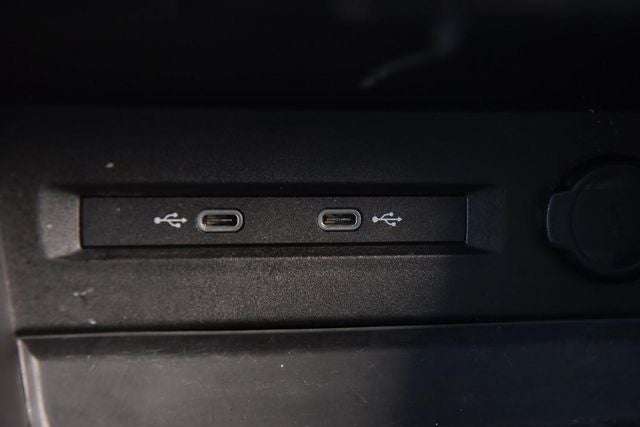 2023 Volkswagen Taos SE 4MOTION