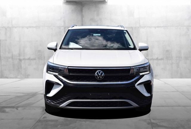 2023 Volkswagen Taos SE 4MOTION