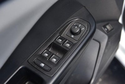2023 Volkswagen Taos SE 4MOTION