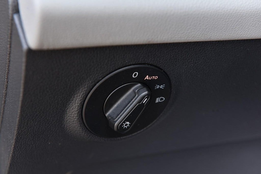 2022 Volkswagen Taos SE FWD