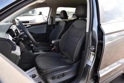 2022 Volkswagen Taos SE FWD