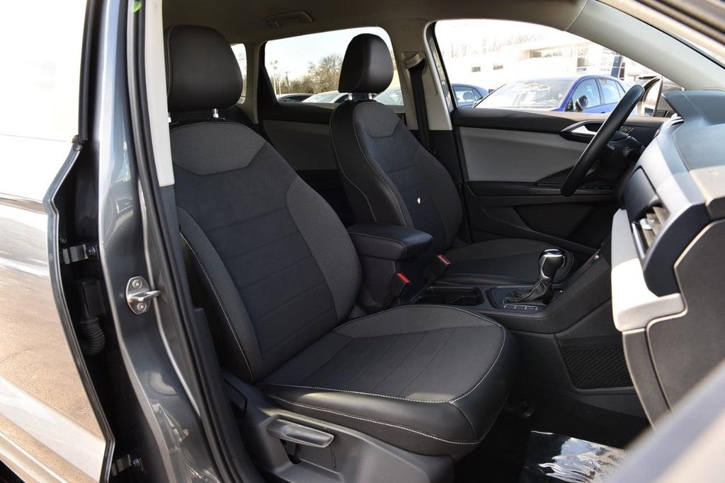 2022 Volkswagen Taos SE FWD