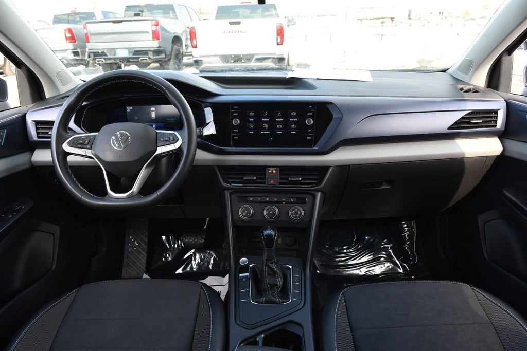 2022 Volkswagen Taos SE FWD