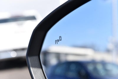 2022 Volkswagen Taos SE FWD