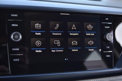 2024 Volkswagen Taos SE FWD