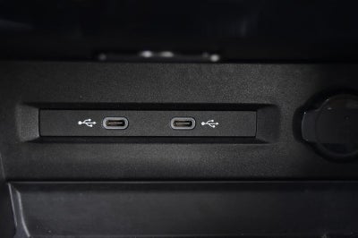 2024 Volkswagen Taos SE FWD