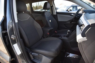 2024 Volkswagen Taos SE FWD