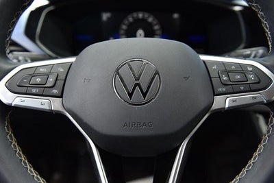 2023 Volkswagen Taos SE FWD
