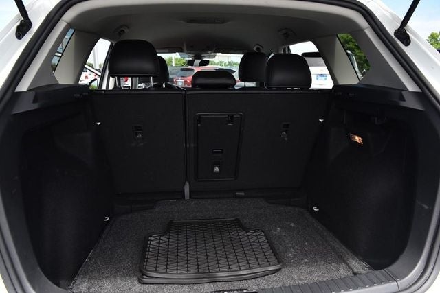 2023 Volkswagen Taos SE FWD