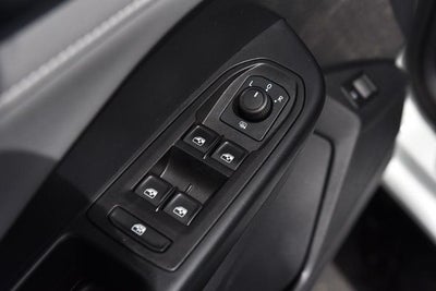 2023 Volkswagen Taos SE FWD