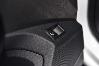2023 Volkswagen Taos SE FWD