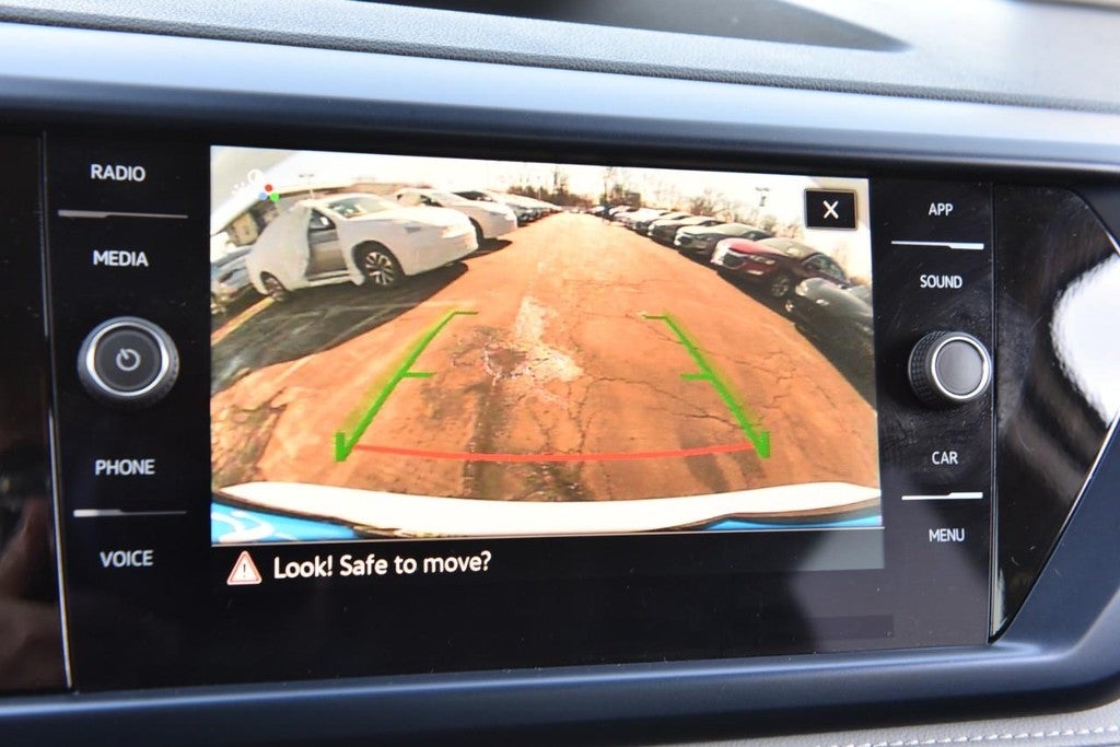 2024 Volkswagen Taos SE FWD