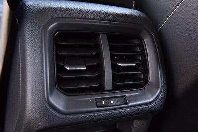 2024 Volkswagen Taos SE FWD