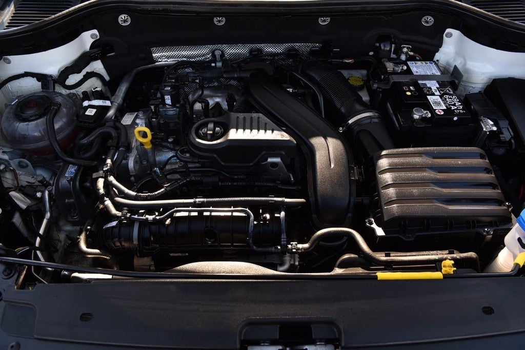 2024 Volkswagen Taos SE FWD