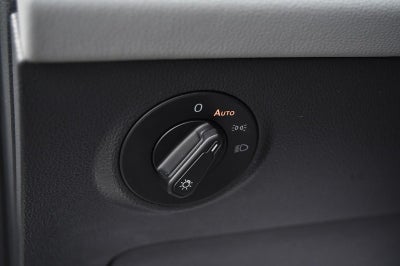 2023 Volkswagen Taos SE FWD