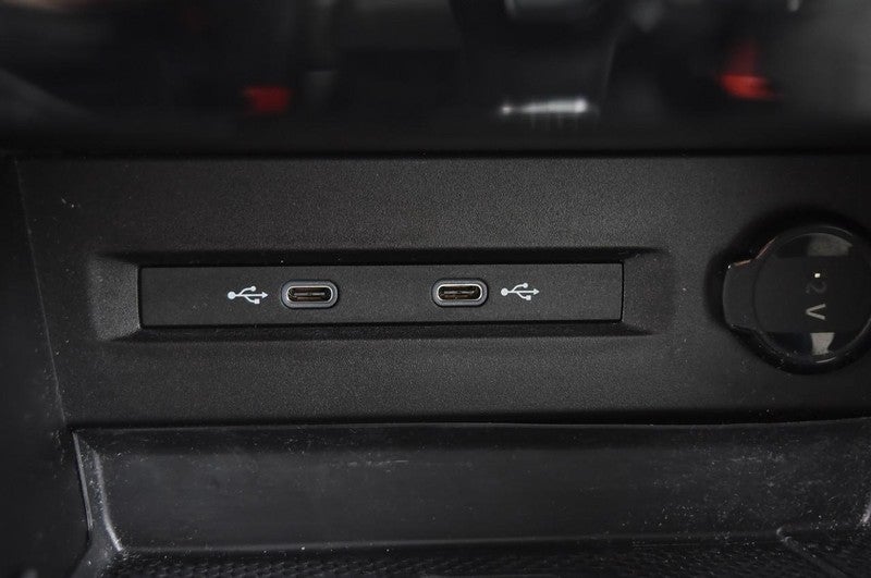 2023 Volkswagen Taos SE FWD