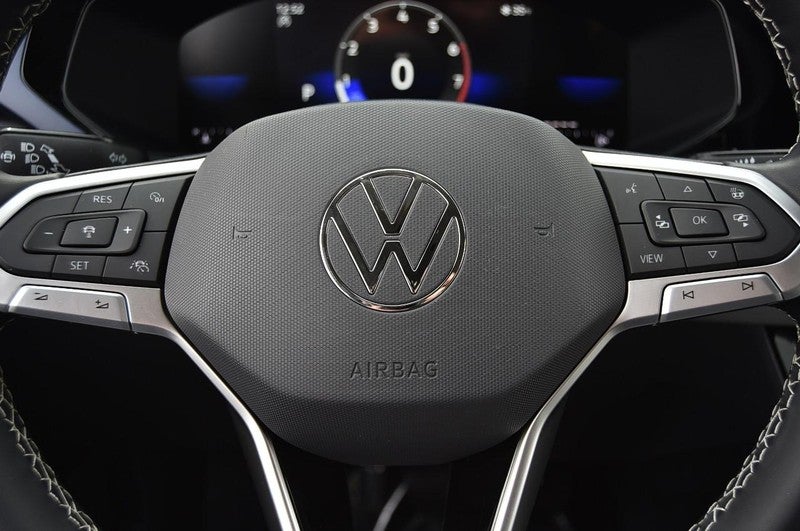 2023 Volkswagen Taos SE FWD