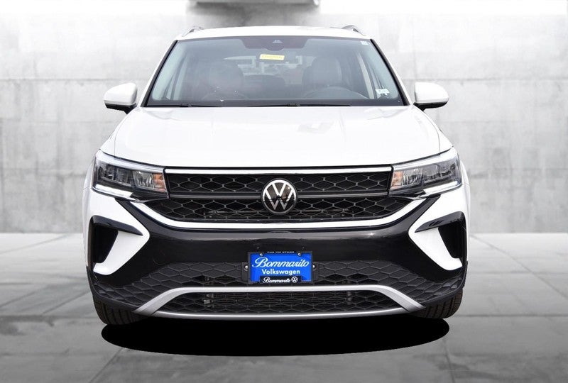 2023 Volkswagen Taos SE FWD