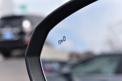 2025 Volkswagen Taos SE 4MOTION