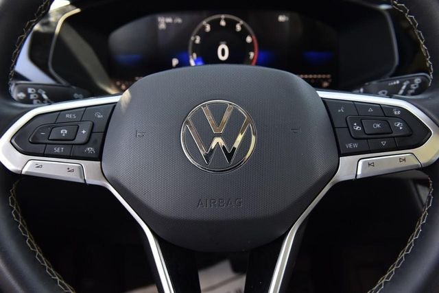 2023 Volkswagen Taos SE 4MOTION