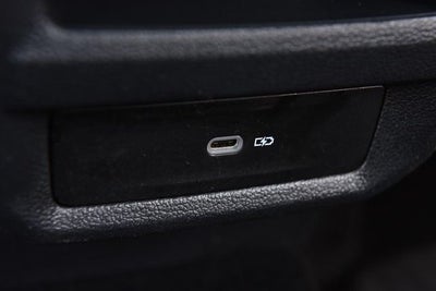 2023 Volkswagen Taos SE 4MOTION