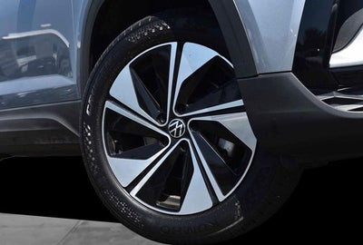 2023 Volkswagen Taos SE 4MOTION