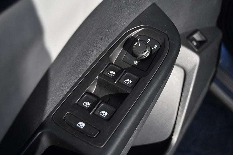 2022 Volkswagen Taos SE 4MOTION