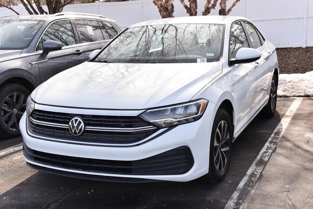 2024 Volkswagen Jetta S Auto