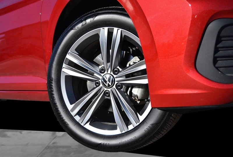 2024 Volkswagen Jetta SE Auto