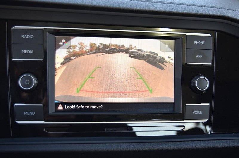 2024 Volkswagen Jetta SE Auto