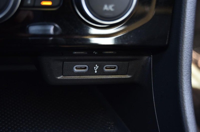 2024 Volkswagen Jetta SE Auto