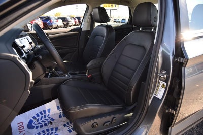 2024 Volkswagen Jetta SE Auto