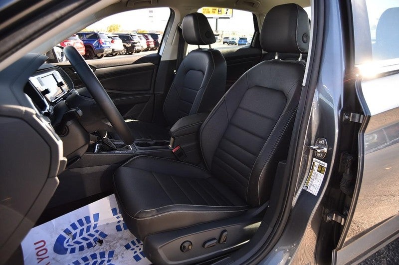 2024 Volkswagen Jetta SE Auto