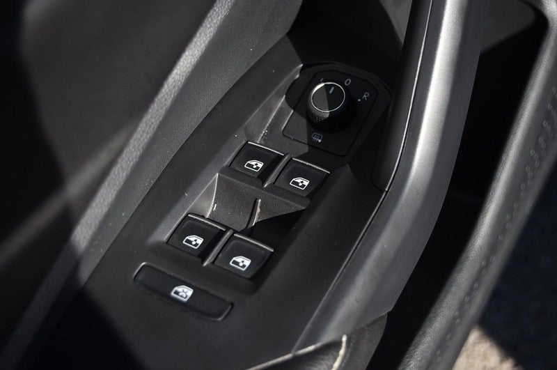 2024 Volkswagen Jetta SE Auto