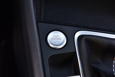 2024 Volkswagen Jetta SE Auto