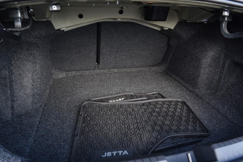 2024 Volkswagen Jetta SE Auto