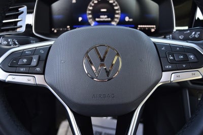 2025 Volkswagen Jetta SE Auto