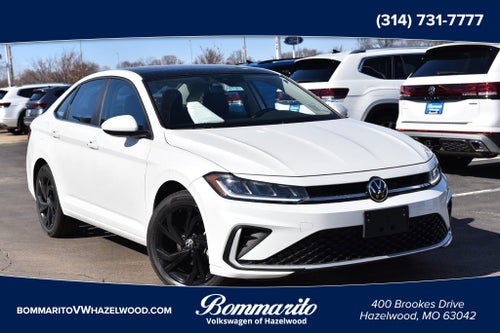 2025 Volkswagen Jetta SE Auto