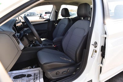 2025 Volkswagen Jetta SE Auto