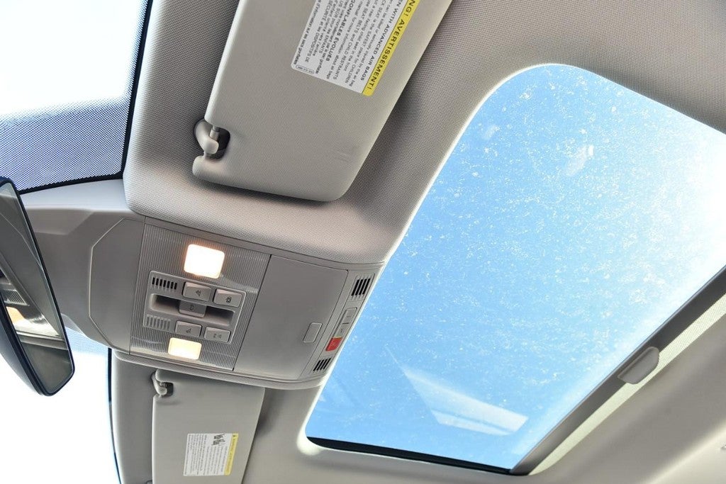 2025 Volkswagen Jetta SE Auto